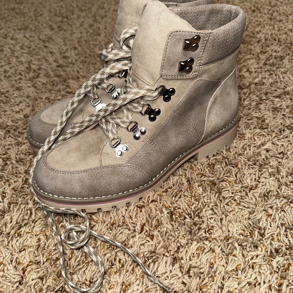 Women's Beige Suede Ankle Boots